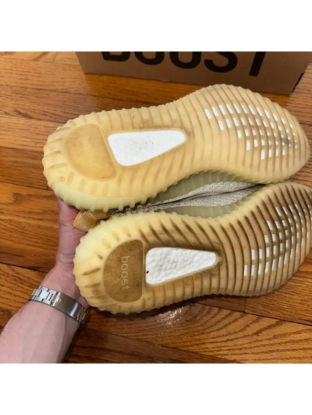 Adidas Yeezy Boost 350 V2 Low Light Size 11 With Box Lightly Worn White